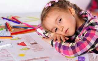 Грудничок сосет кулачок – стоит ли беспокоиться? советы доктора